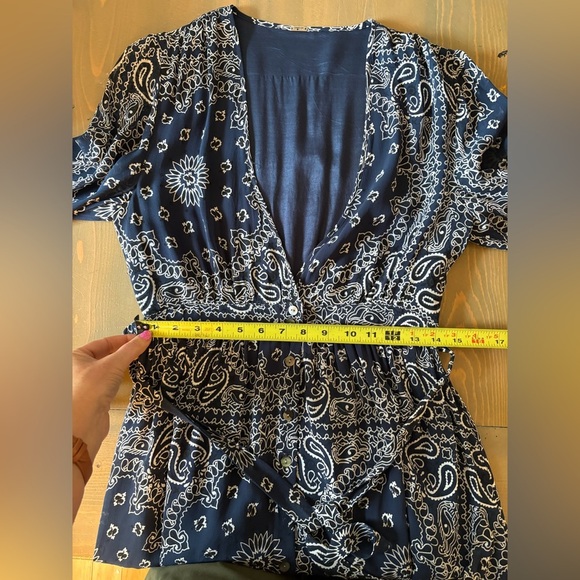 Chan Luu Navy and White Paisley Long Sleeve Dress Size Small - Picture 8 of 12